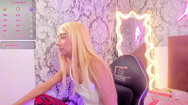 IRINA TAY1 online show from 03-02-26, 07:15