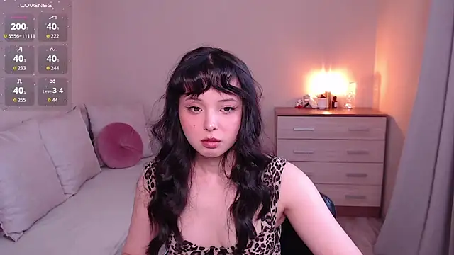 lia hetty online show from 03-29-26, 01:44