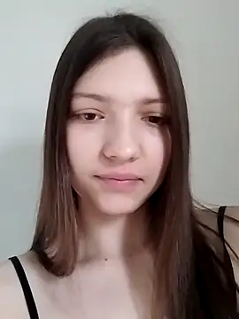 LunaTori456 online show from 04-07-26, 07:09