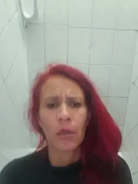 Snapshot of cintia_love chatting on 04-18-26, 10:43 cintia love online show from 04-18-26, 10:43