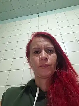 Snapshot of cintia_love chatting on 05-04-26, 10:50 cintia love online show from 05-04-26, 10:50