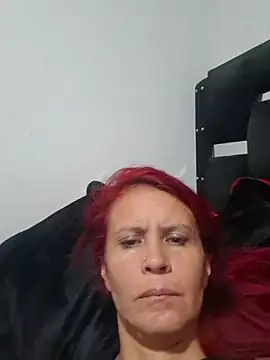 Snapshot of cintia_love chatting on 05-17-26, 07:10 cintia love online show from 05-17-26, 07:10