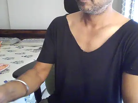 Snapshot of Moh-Moksha chatting on 06-21-26, 06:27 Moh-Moksha online show from 06-21-26, 06:27