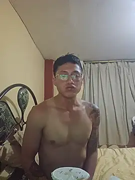 Xavlex0803 online show from 04-13-26, 12:49