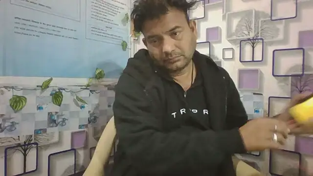 Snapshot of KUMA_500 chatting on 01-10-26, 02:13 KUMA 500 online show from 01-10-26, 02:13