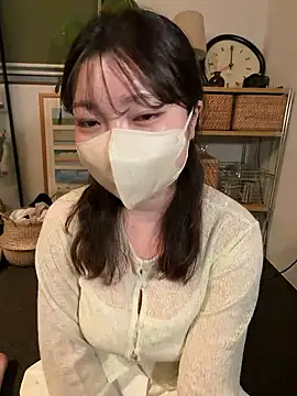 Snapshot of __Yui_ chatting on 06-09-26, 03:45 Yui online show from 06-09-26, 03:45