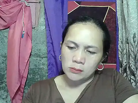 prettymomma24xx online show from 05-08-26, 02:00