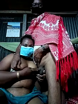 Snapshot of Hot-headed chatting on 02-08-26, 04:10 Hot-headed online show from 02-08-26, 04:10