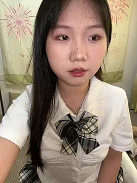 xiaoguai99 online show from 08-03-26, 06:34