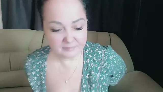 Snapshot of infinity_loveliness chatting on 10-08-25, 06:22 infinity loveliness online show from 10-08-25, 06:22