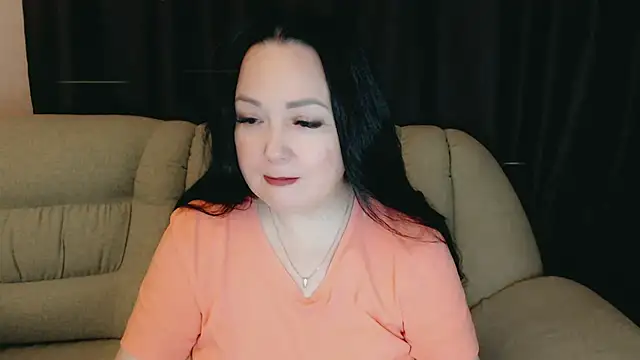 Snapshot of infinity_loveliness chatting on 11-26-25, 08:04 infinity loveliness online show from 11-26-25, 08:04