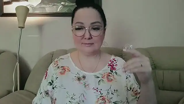 infinity loveliness online show from 03-09-26, 08:07