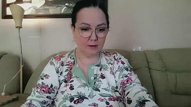 infinity loveliness online show from 04-16-26, 06:47