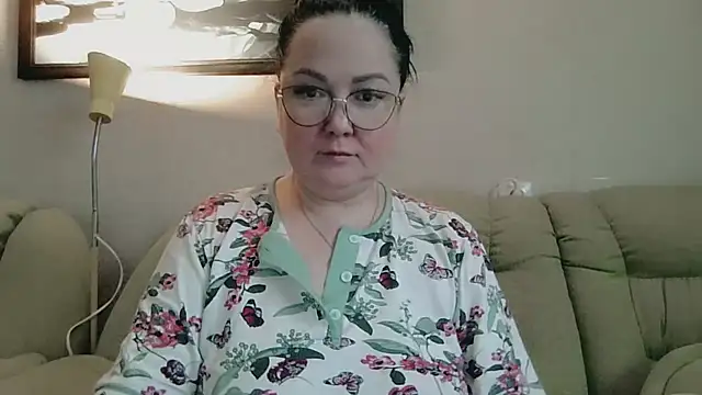 infinity loveliness online show from 04-19-26, 07:29