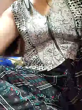 Snapshot of Rachna9090 chatting on 06-25-26, 12:09 Rachna9090 online show from 06-25-26, 12:09