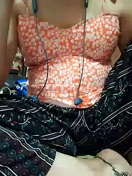 Snapshot of Rachna9090 chatting on 06-26-26, 08:19 Rachna9090 online show from 06-26-26, 08:19