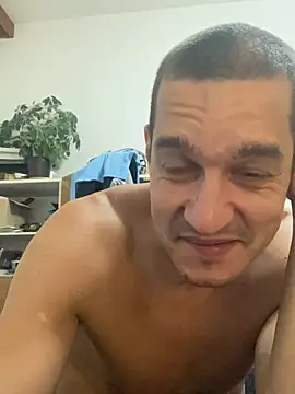 slabyhrac online show from 06-19-26, 01:43