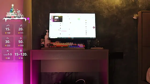 Snapshot of hey_Melanie chatting on 01-13-26, 06:08 hey Melanie online show from 01-13-26, 06:08