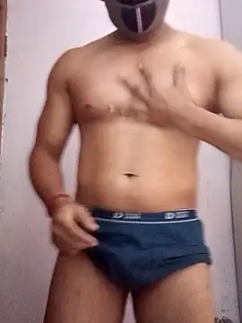 Snapshot of ravi18122 chatting on 01-06-26, 05:27 ravi18122 online show from 01-06-26, 05:27