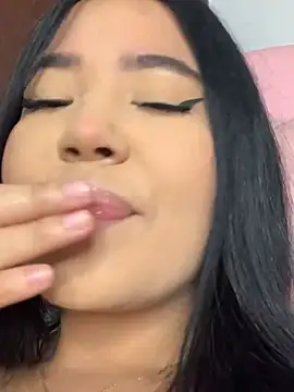 DulcePiink online show from 02-14-26, 07:54