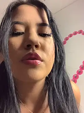 DulcePiink online show from 03-30-26, 08:10