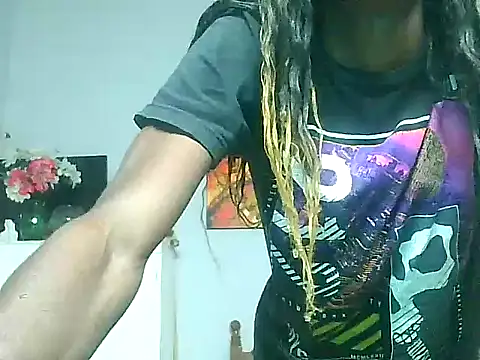 Snapshot of fetichefantasi24cm chatting on 01-15-26, 12:15 fetichefantasi24cm online show from 01-15-26, 12:15