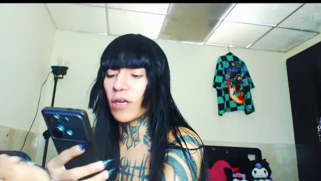 jazmin wolf online show from 02-02-26, 05:00