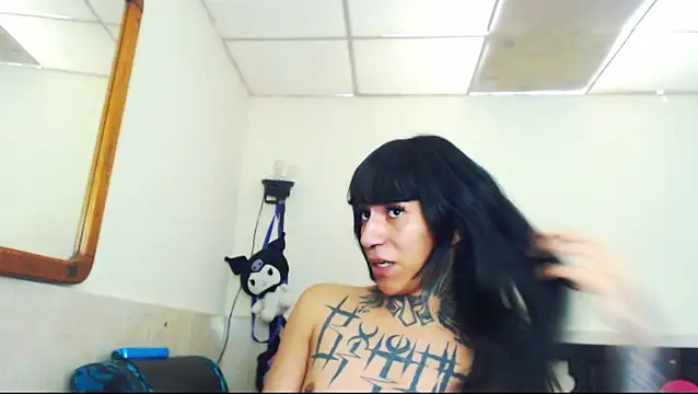 jazmin wolf online show from 03-17-26, 05:05