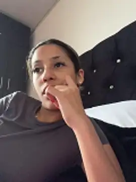 vicky bass  online show from 03-09-26, 08:13