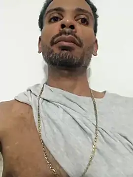 Snapshot of moreno_alpha_br chatting on 01-05-26, 11:19 moreno alpha br online show from 01-05-26, 11:19