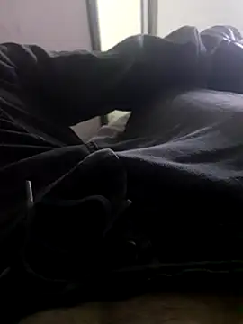 rolaaa2000 online show from 04-21-26, 10:56