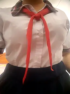 lina loveee online show from 05-17-26, 08:45