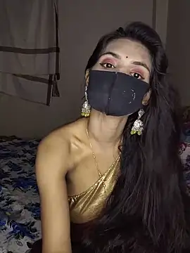 Snapshot of rani_coupleee chatting on 05-20-26, 04:24 rani coupleee online show from 05-20-26, 04:24
