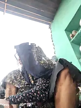 lodhi8080 online show from 03-26-26, 01:33