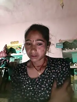 lodhi8080 online show from 04-12-26, 08:25