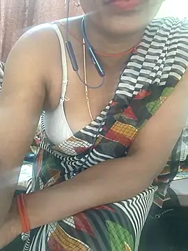 Meena Meenakshi online show from 03-10-26, 05:56