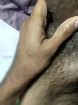 Snapshot of 8inchhere chatting on 01-10-26, 05:37 8inchhere online show from 01-10-26, 05:37