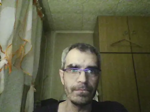 Gattuzoman85 online show from 04-16-26, 09:39