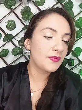 Evaa Angelina online show from 01-17-26, 05:01