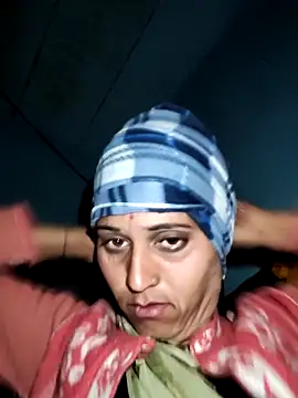 Snapshot of Bhavna8080 chatting on 01-07-26, 11:51 Bhavna8080 online show from 01-07-26, 11:51