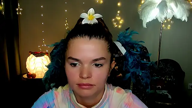 Snapshot of SaraGolben chatting on 01-12-26, 09:25 SaraGolben online show from 01-12-26, 09:25