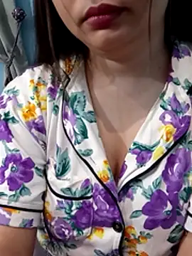 sumaiaa629 online show from 01-09-26, 06:53