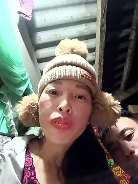 Snapshot of Sing2k chatting on 01-12-26, 03:50 Sing2k online show from 01-12-26, 03:50