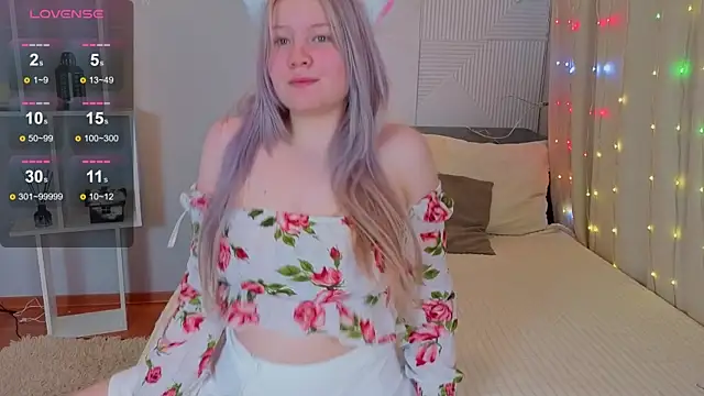 Snapshot of PinkyYoungPie chatting on 01-13-26, 04:51 PinkyYoungPie online show from 01-13-26, 04:51