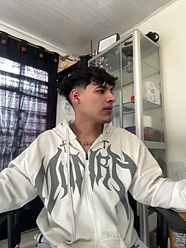 MaxStar26 online show from 01-11-26, 12:54