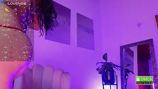 Snapshot of paula_t chatting on 05-20-26, 01:06 paula t online show from 05-20-26, 01:06