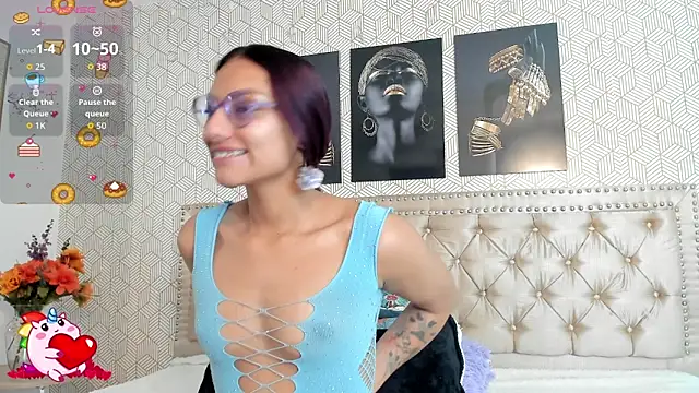 MeganRosseX online show from 01-17-26, 08:56