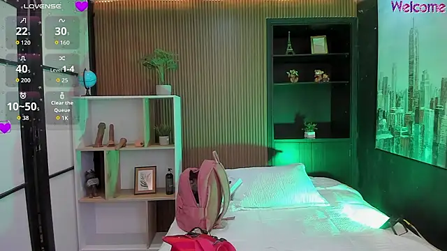 ThaliaBrookss  online show from 03-17-26, 05:11