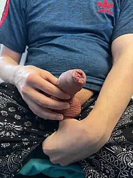 Snapshot of amonyak93 chatting on 02-20-26, 10:38 amonyak93 online show from 02-20-26, 10:38