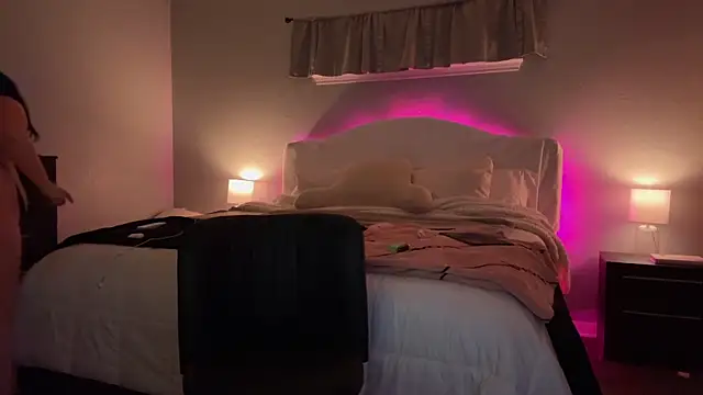 ValentinaPlaysXoXo online show from 01-16-26, 06:17